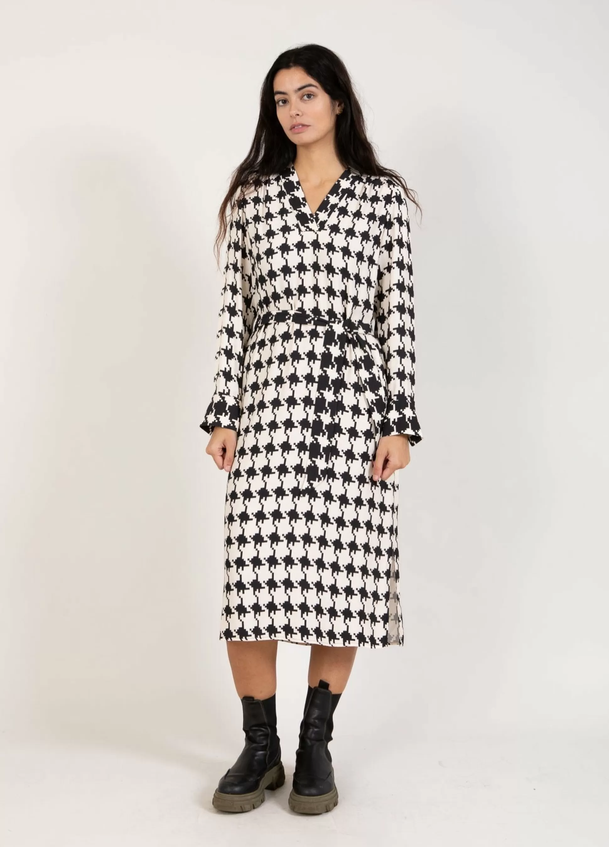 Coster Copenhagen Long Dress In Houndstooth Print Best Sale