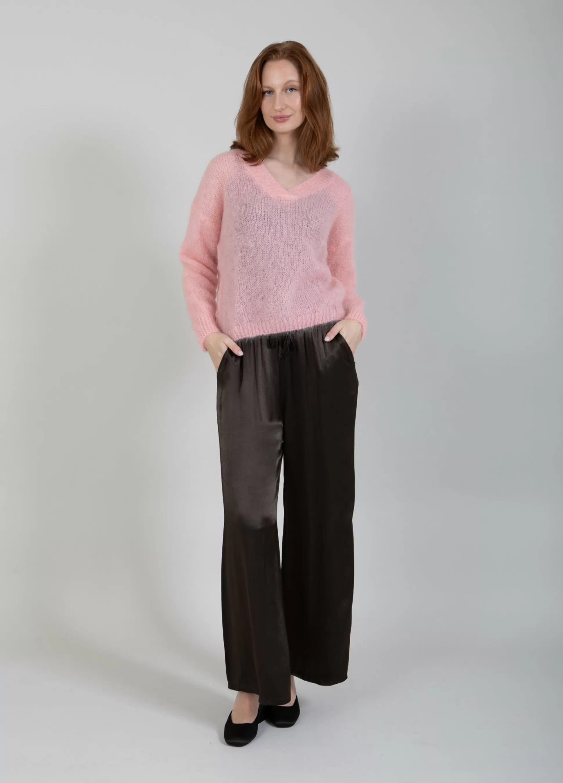 Coster Copenhagen Mohair V-Neck Light Rose Shop